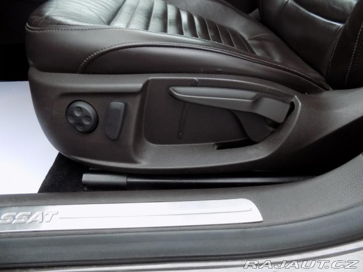 Volkswagen Passat 2.0TDI/Highline/DSG/Bi-Xe 2014