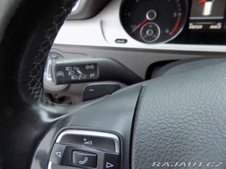 Volkswagen Passat 2.0TDI/Highline/DSG/Bi-Xe 2014