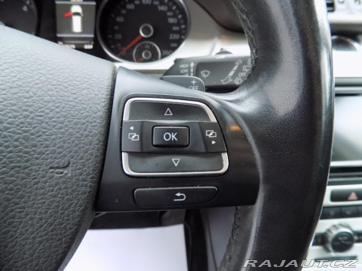 Volkswagen Passat 2.0TDI/Highline/DSG/Bi-Xe 2014