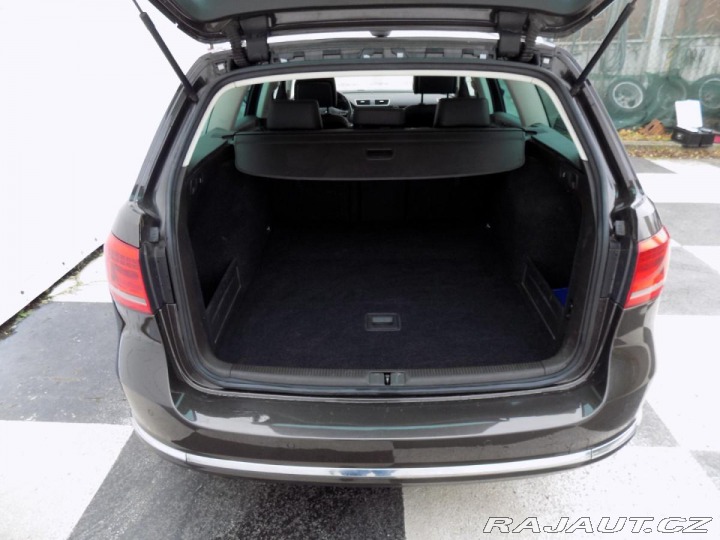 Volkswagen Passat 2.0TDI/Highline/DSG/Bi-Xe 2014