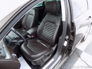 Volkswagen Passat 2.0TDI/Highline/DSG/Bi-Xe 2014