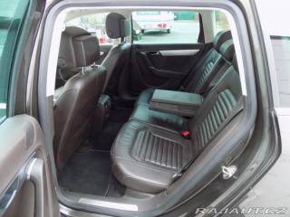 Volkswagen Passat 2.0TDI/Highline/DSG/Bi-Xe 2014