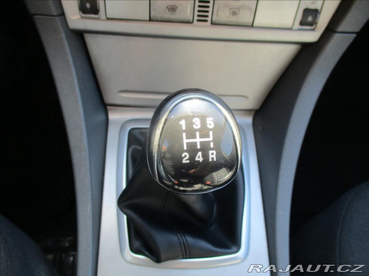 Ford Focus 1,6 TDCi Duratec Ambiente 2009