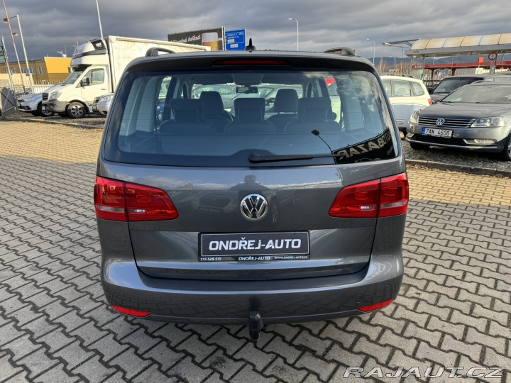 Volkswagen Touran 1,2 TSI 77KW 2 MAJ STK SK 2015