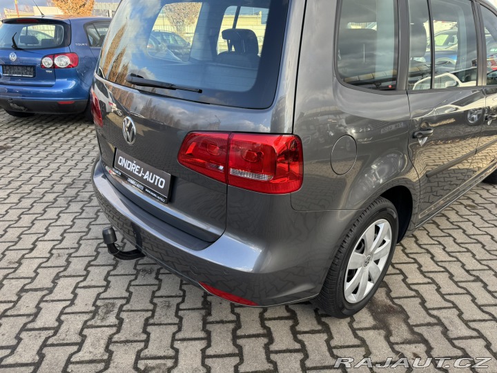 Volkswagen Touran 1,2 TSI 77KW 2 MAJ STK SK 2015