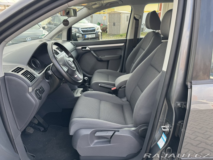 Volkswagen Touran 1,2 TSI 77KW 2 MAJ STK SK 2015