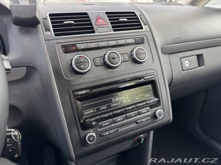 Volkswagen Touran 1,2 TSI 77KW 2 MAJ STK SK 2015