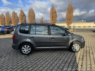 Volkswagen Touran 1,2 TSI 77KW 2 MAJ STK SK 2015