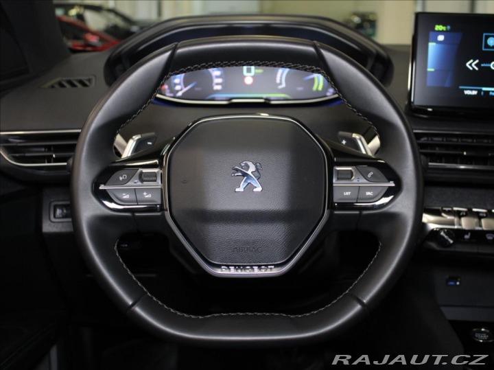 Peugeot 3008 1,6 HYBRID 225k. AKČNÍ CE 2023