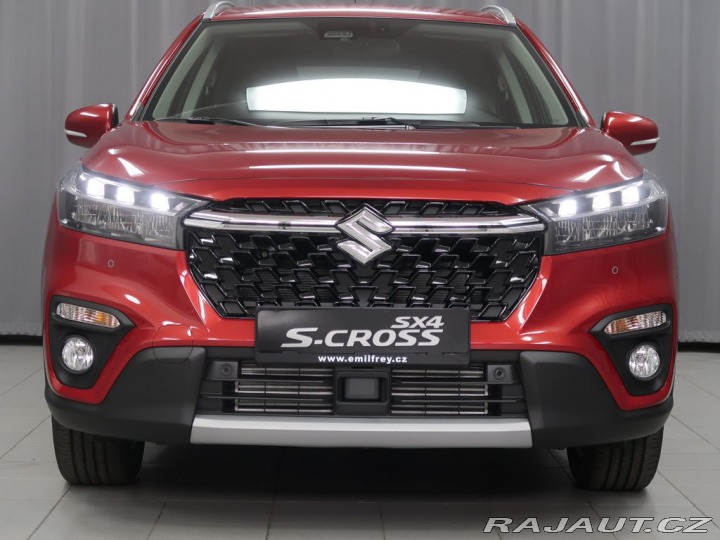 Suzuki S-Cross 1,4 Premium 4x4-k odběru 2025