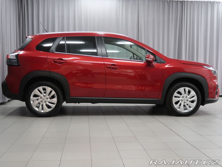Suzuki S-Cross 1,4 Premium 4x4-k odběru 2025