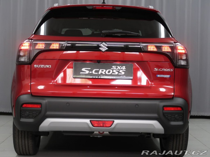 Suzuki S-Cross 1,4 Premium 4x4-vůz do vý 2025