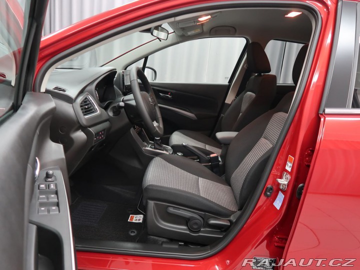 Suzuki S-Cross 1,4 Premium 4x4-k odběru 2025
