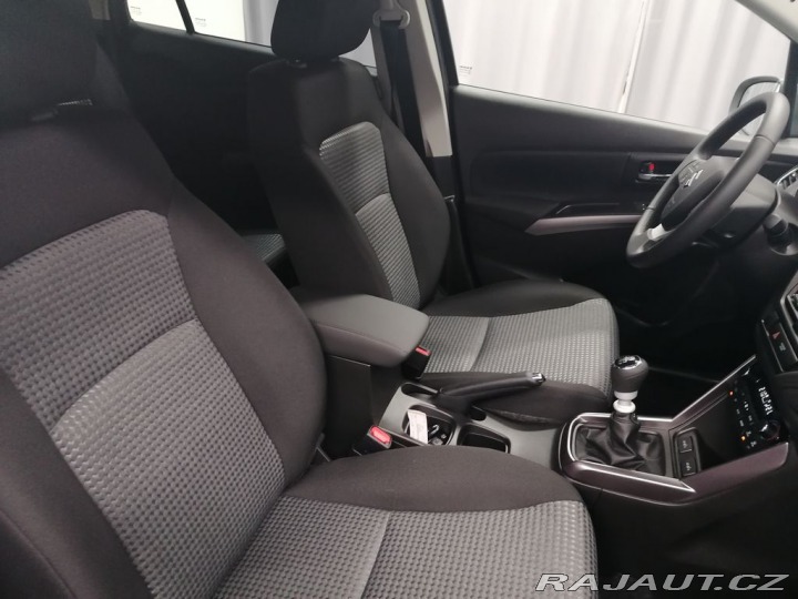 Suzuki S-Cross 1,4 Premium 4x4-vůz ve vý 2025