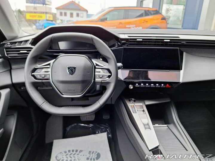 Peugeot 308 ALLURE BlHDi 130  EAT8 2024