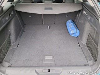 Peugeot 308 ALLURE BlHDi 130  EAT8 2024