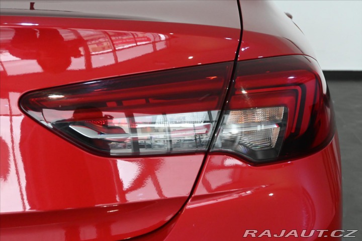 Opel Insignia 1,5 CDTi 90kW AT8 Busines 2021