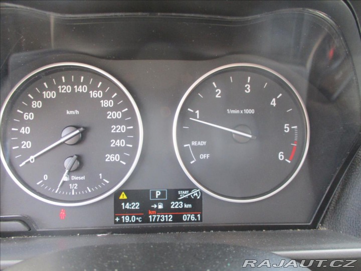 BMW 1 2,0 116d JOY 85kw Automat 2014
