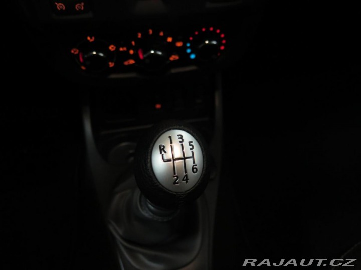 Dacia Duster 1.2TCe 125,klima,navi,výh 2016