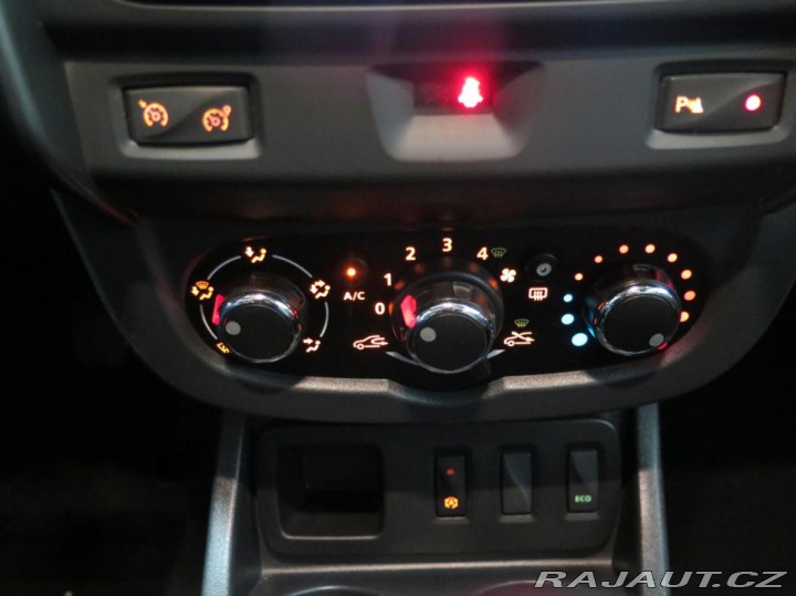 Dacia Duster 1.2TCe 125,klima,navi,výh 2016