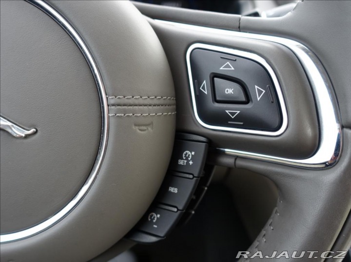 Jaguar XJ 3,0 d 221kW Premium LUXUR 2016