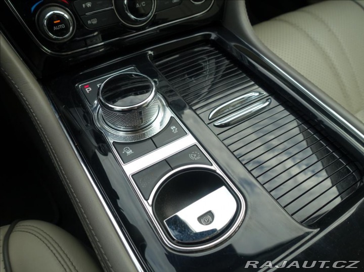 Jaguar XJ 3,0 d 221kW Premium LUXUR 2016