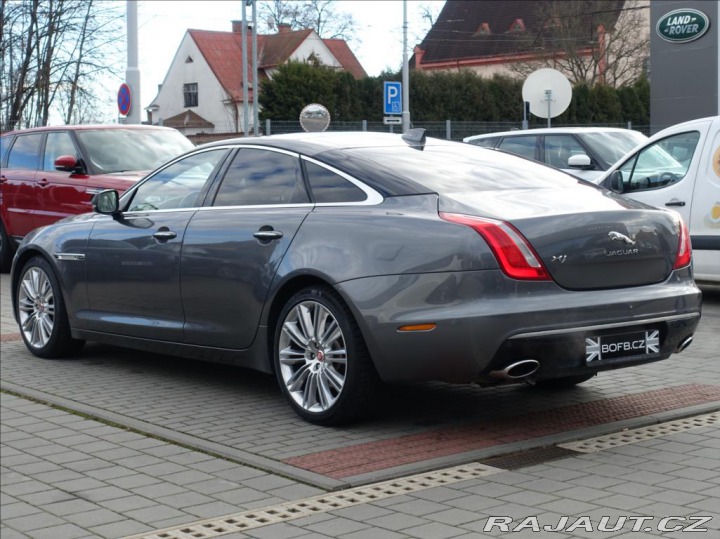 Jaguar XJ 3,0 d 221kW Premium LUXUR 2016