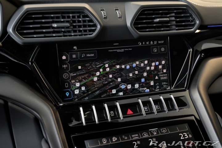 Lamborghini Urus S/Ventilace/Panorama/B&am 1800