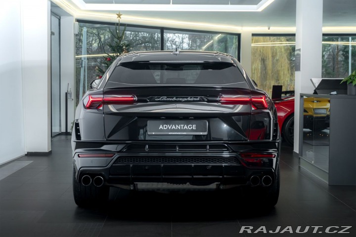 Lamborghini Urus S/Ventilace/Panorama/B&am 1800