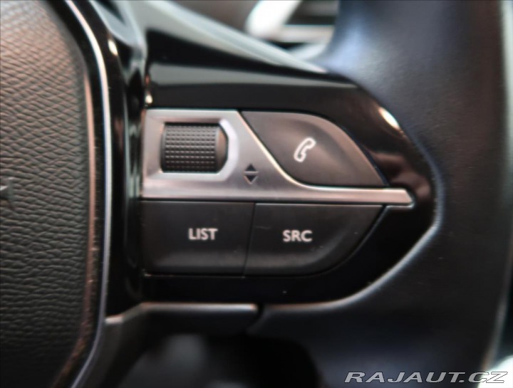 Peugeot 5008 1,2 i ACTIVE PureTech 13 2018