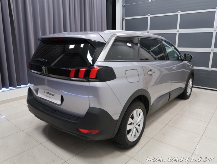 Peugeot 5008 1,2 i ACTIVE PureTech 13 2018
