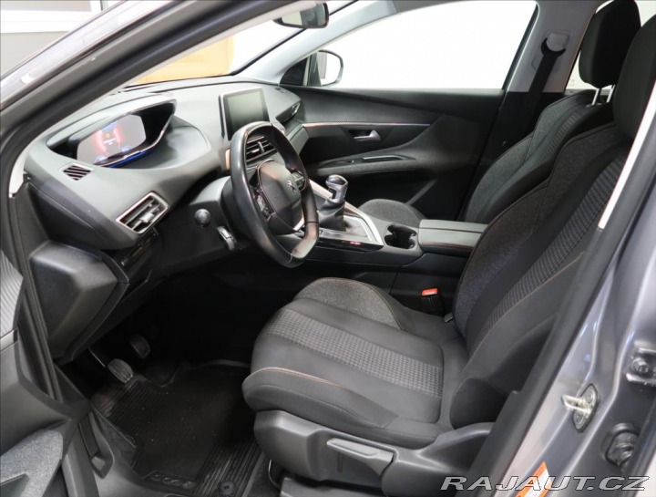 Peugeot 5008 1,2 i ACTIVE PureTech 13 2018