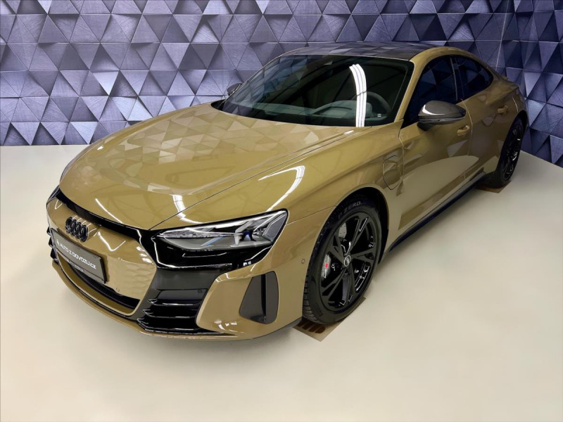 Audi e-tron GT RS QUATTRO, B&O, VZDU