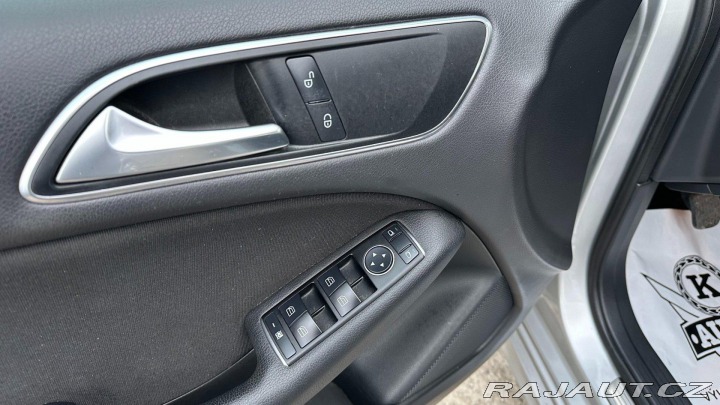 Mercedes-Benz B B 180CDI 80kW *ALU*Tažné* 2012
