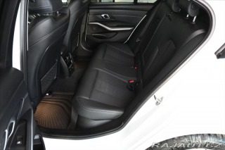 BMW 3 320d 140kW Steptronic Zár 2020