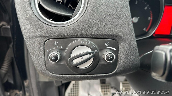 Ford Mondeo 2.0TDCI 103kW REZERVOVANO 2012