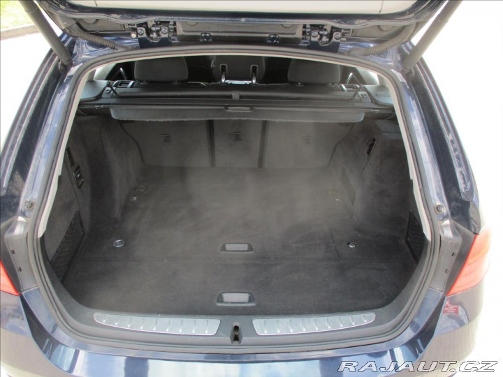 BMW 3 2,0 320d 135kw SportLine 2013