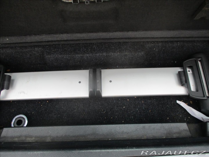 BMW 3 2,0 320d 135kw SportLine 2013