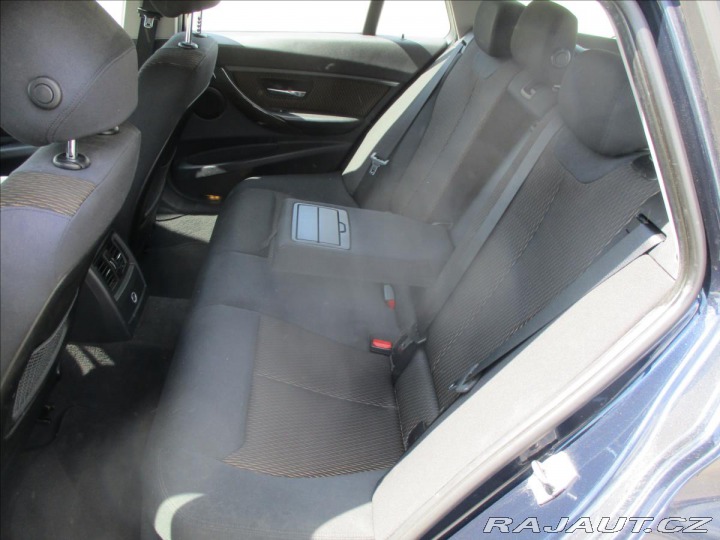 BMW 3 2,0 320d 135kw SportLine 2013