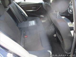 BMW 3 2,0 320d Sport Line Touri 2013