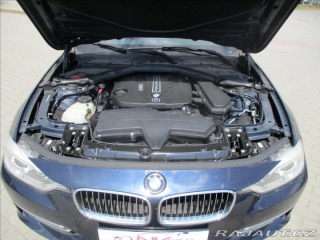 BMW 3 2,0 320d Sport Line Touri 2013