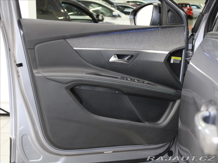 Peugeot 3008 1,6 HYBRID 225k. Allure 1 2023