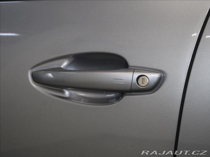 Peugeot 3008 1,6 HYBRID 225k. Allure 1 2023