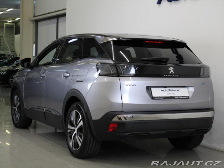 Peugeot 3008 1,6 HYBRID 225k. Allure 1 2023