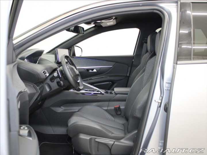 Peugeot 3008 1,6 HYBRID 225k. Allure 1 2023