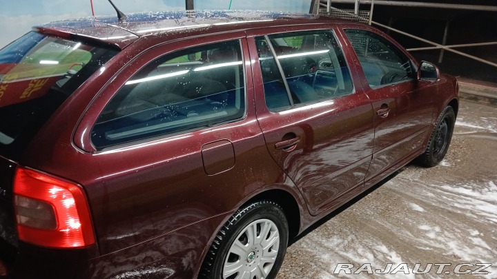 Škoda Octavia Combi 1.8 TSi 160 koní ČR 2010