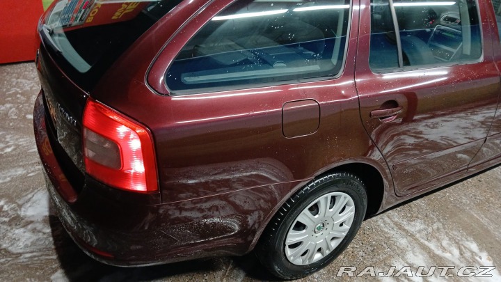 Škoda Octavia Combi 1.8 TSi 160 koní ČR 2010