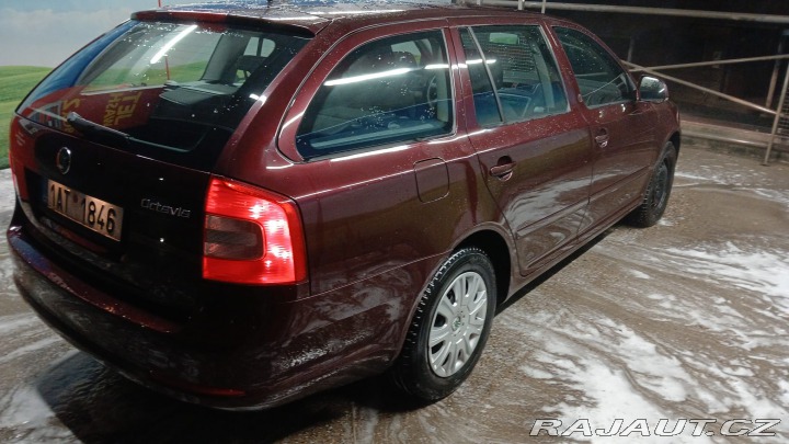 Škoda Octavia Combi 1.8 TSi 160 koní ČR 2010