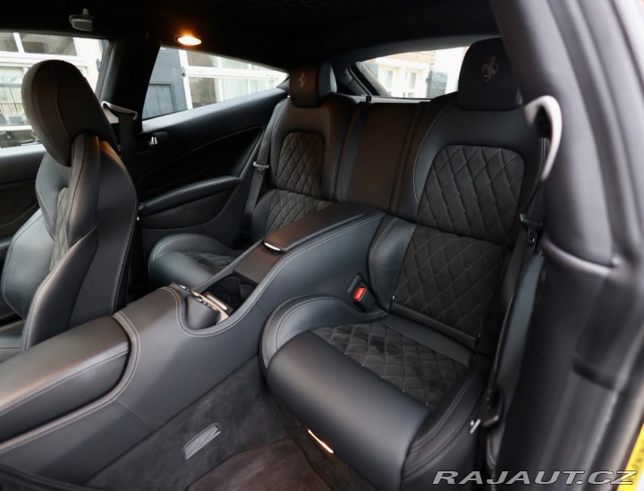 Ferrari FF 6.3 V12 4x4 *V záruke*Zd 2012