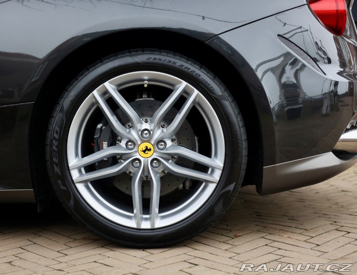 Ferrari FF 6.3 V12 4x4 *V záruke*Zd 2012